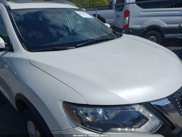 45049118 :رقم المزاد ، 5N1AT2MV4HC750990 vin ، 2017 Nissan Rogue Sv مزاد بيع
