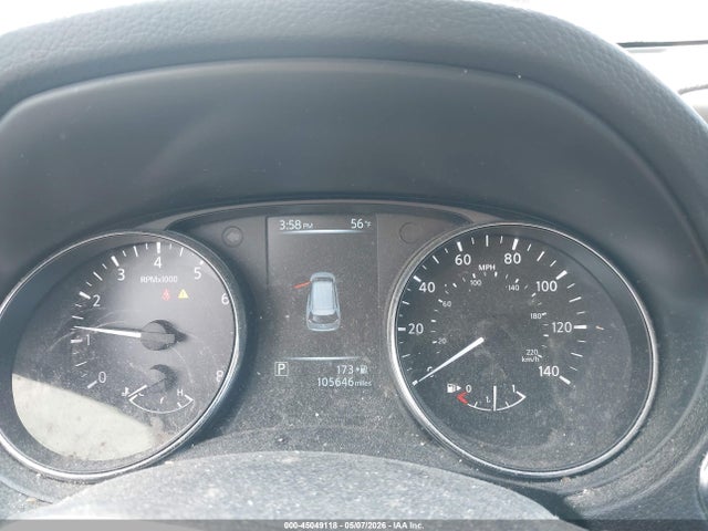 45049118 :رقم المزاد ، 5N1AT2MV4HC750990 vin ، 2017 Nissan Rogue Sv مزاد بيع