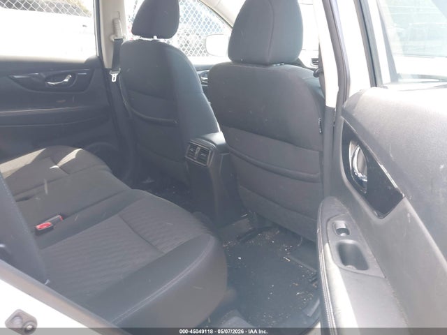 45049118 :رقم المزاد ، 5N1AT2MV4HC750990 vin ، 2017 Nissan Rogue Sv مزاد بيع