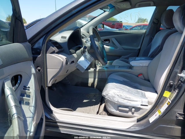 2011 Toyota Camry Le მანქანა იყიდება აუქციონზე, vin: 4T1BF3EK5BU213021, აუქციონის ნომერი: 45049133