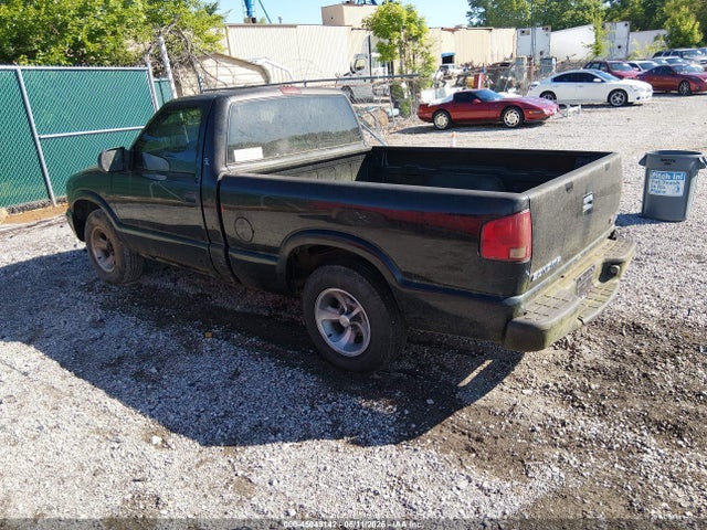 45049142 :رقم المزاد ، 1GTCS14W128247656 vin ، 2002 Gmc Sonoma Sl مزاد بيع
