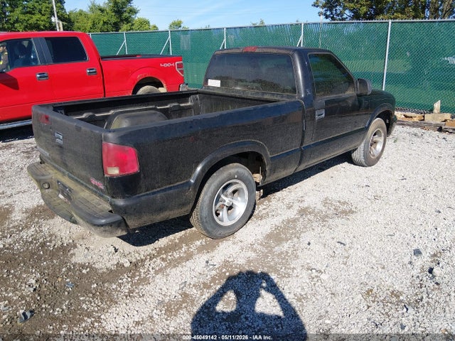 45049142 :رقم المزاد ، 1GTCS14W128247656 vin ، 2002 Gmc Sonoma Sl مزاد بيع