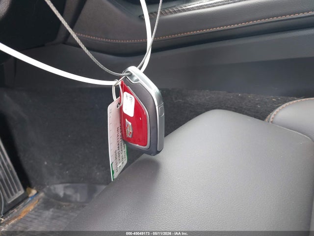 45049173 :رقم المزاد ، 1G6DP5RK7T0105057 vin ، 2026 Cadillac Ct5 Sport Rwd مزاد بيع