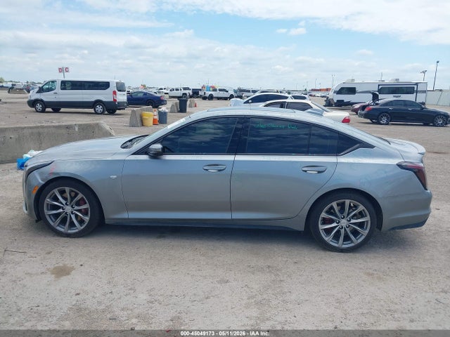 2026 Cadillac Ct5 Sport Rwd მანქანა იყიდება აუქციონზე, vin: 1G6DP5RK7T0105057, აუქციონის ნომერი: 45049173