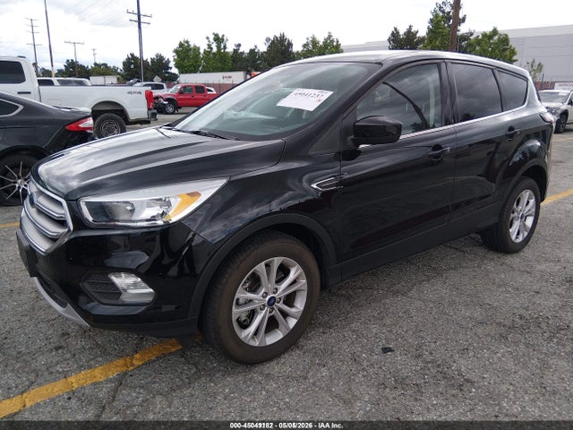 Ford ESCAPE SE 2017 1FMCU9GD2HUE50229 Image 2