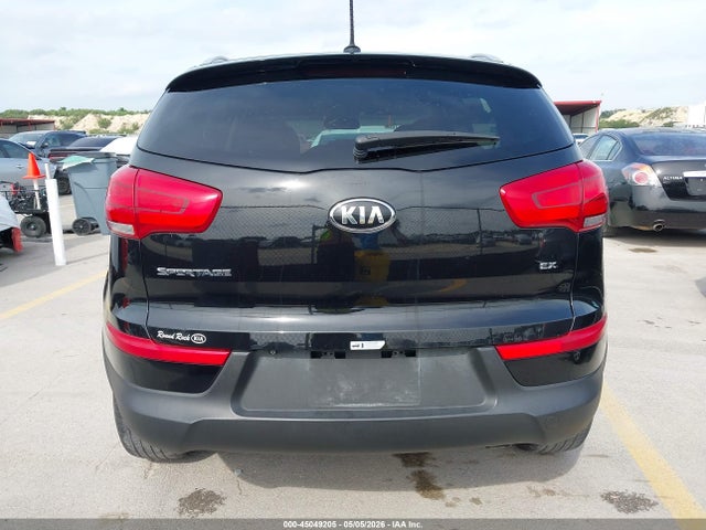 45049205 :رقم المزاد ، KNDPCCAC9G7874381 vin ، 2016 Kia Sportage Ex مزاد بيع