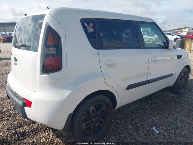 2010 Kia Soul + მანქანა იყიდება აუქციონზე, vin: KNDJT2A22A7165600, აუქციონის ნომერი: 45049213