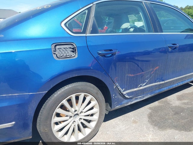 45049305 :رقم المزاد ، 1VWBT7A34GC033820 vin ، 2016 Volkswagen Passat 1.8t Se مزاد بيع