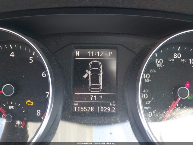 45049305 :رقم المزاد ، 1VWBT7A34GC033820 vin ، 2016 Volkswagen Passat 1.8t Se مزاد بيع