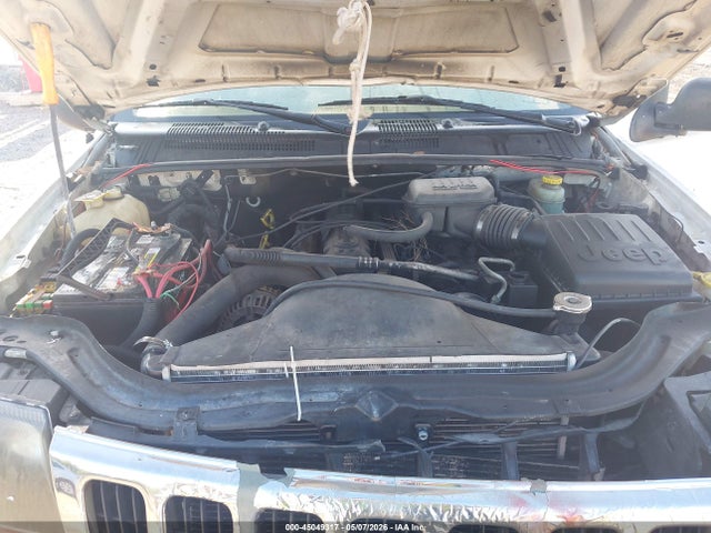 45049317 :رقم المزاد ، 1J4GW48S22C125846 vin ، 2002 Jeep Grand Cherokee Laredo مزاد بيع