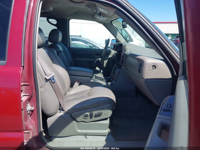 45049318 :رقم المزاد ، 1GKFK66U85J128011 vin ، 2005 Gmc Yukon Xl 1500 Denali مزاد بيع