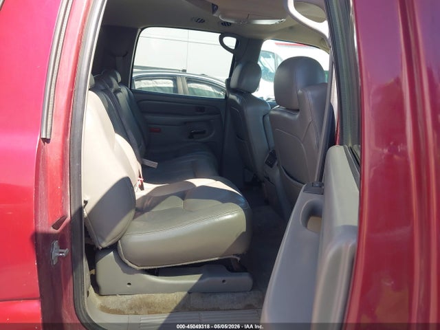 45049318 :رقم المزاد ، 1GKFK66U85J128011 vin ، 2005 Gmc Yukon Xl 1500 Denali مزاد بيع