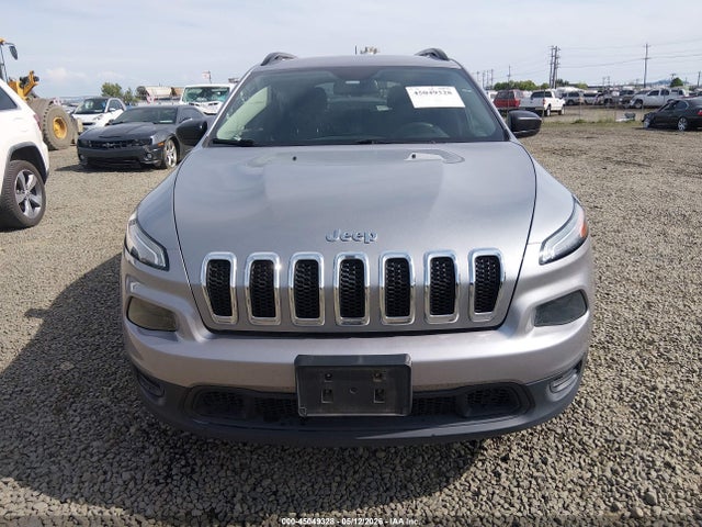 1C4PJMAB0GW175990 Jeep Cherokee Sport