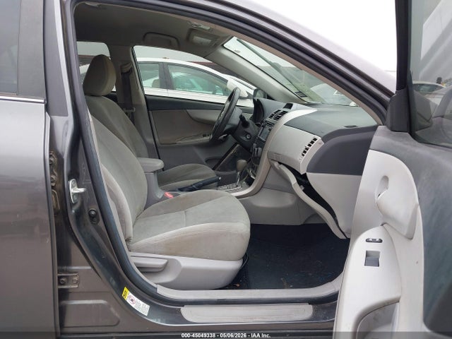 2013 Toyota Corolla Le მანქანა იყიდება აუქციონზე, vin: 5YFBU4EE4DP183522, აუქციონის ნომერი: 45049338
