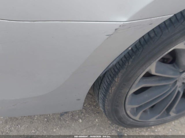 2015 Toyota Corolla S Plus მანქანა იყიდება აუქციონზე, vin: 5YFBURHE4FP261972, აუქციონის ნომერი: 45049347