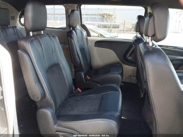 2C4RDGCG4KR755559 Dodge Grand Caravan Sxt