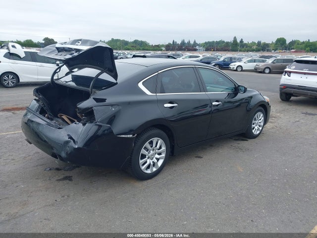 Nissan Altima 2.5 S 2014 1N4AL3AP8EN200102 Image 4