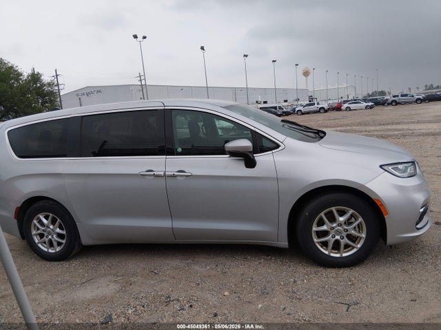 45049361 :رقم المزاد ، 2C4RC1FG9PR568305 vin ، 2023 Chrysler Pacifica Touring مزاد بيع