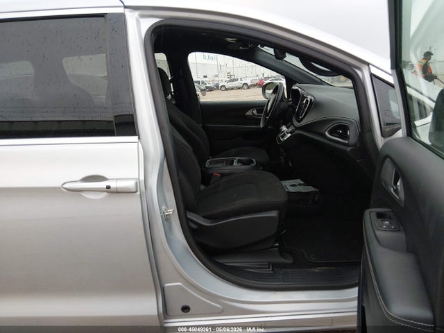 45049361 :رقم المزاد ، 2C4RC1FG9PR568305 vin ، 2023 Chrysler Pacifica Touring مزاد بيع