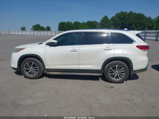 Продаж на аукціоні авто 2019 Toyota Highlander Xle, vin: 5TDKZRFH3KS557484, номер лоту: 45049369