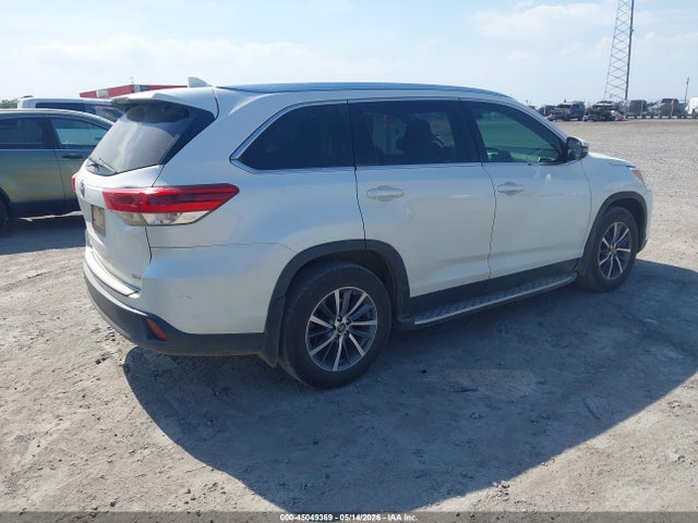 Продаж на аукціоні авто 2019 Toyota Highlander Xle, vin: 5TDKZRFH3KS557484, номер лоту: 45049369