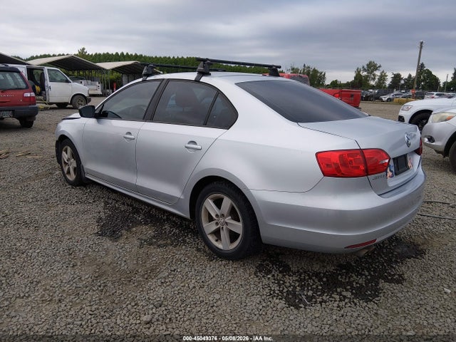 2012 Volkswagen Jetta 2.0l S მანქანა იყიდება აუქციონზე, vin: 3VW2K7AJ8CM380030, აუქციონის ნომერი: 45049376