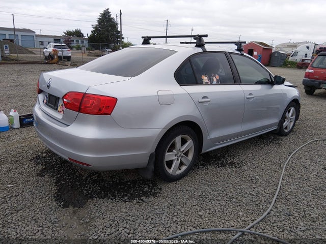 2012 Volkswagen Jetta 2.0l S მანქანა იყიდება აუქციონზე, vin: 3VW2K7AJ8CM380030, აუქციონის ნომერი: 45049376