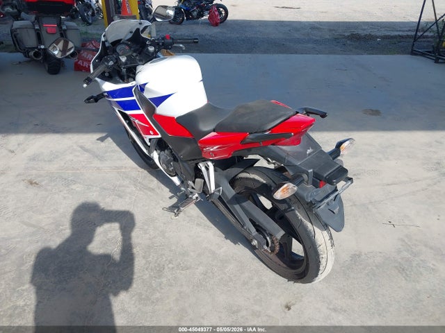 Aukcja sprzedaży 2015 Honda Cbr300 Ra, vin: MLHNC5156F5100679, numer aukcji: 45049377