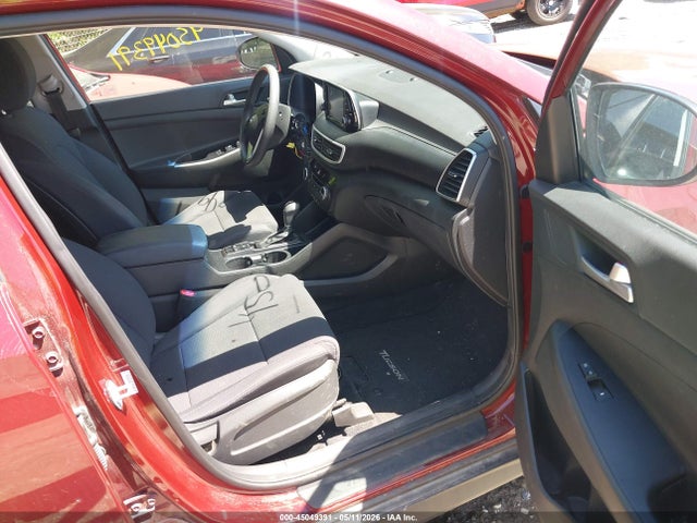 45049391 :رقم المزاد ، KM8J23A48LU188924 vin ، 2020 Hyundai Tucson Se مزاد بيع