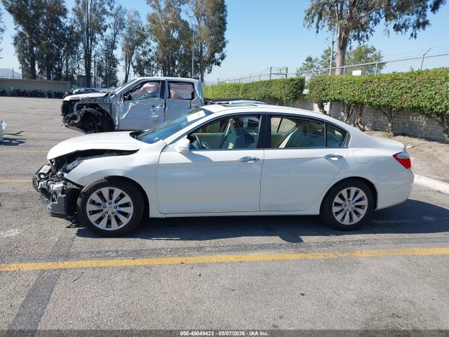 Продажа на аукционе авто 2014 Honda Accord Ex, vin: 1HGCR2F79EA083689, номер лота: 45049423
