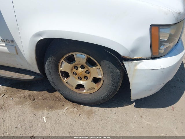 Продажа на аукционе авто 2011 Chevrolet Tahoe Lt, vin: 1GNSKBE00BR154091, номер лота: 45049424
