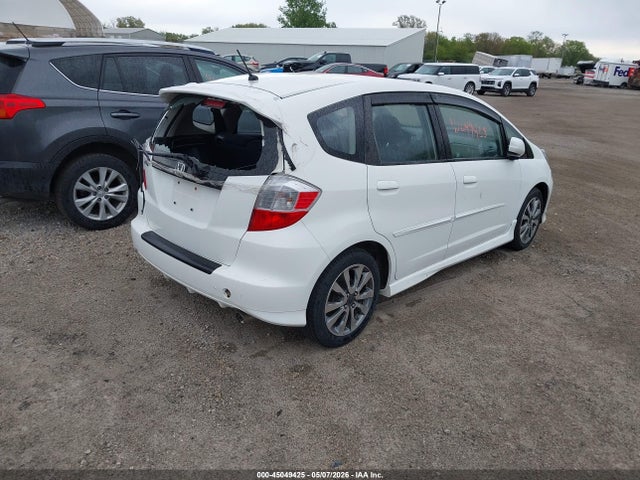 Продаж на аукціоні авто 2013 Honda Fit Sport, vin: JHMGE8H55DC021833, номер лоту: 45049425