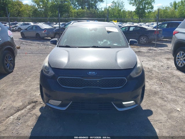 45049433 :رقم المزاد ، KNDCE3LC6J5136322 vin ، 2018 Kia Niro Touring مزاد بيع