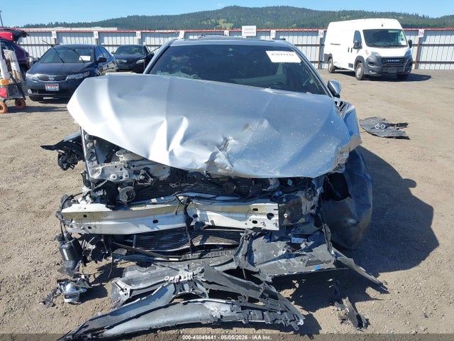 45049441 :رقم المزاد ، 4T1S31AK4NU589166 vin ، 2022 Toyota Camry Se Hybrid مزاد بيع