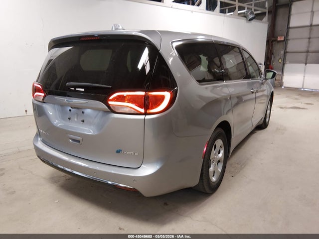 Продажа на аукционе авто 2018 Chrysler Pacifica Hybrid Touring Plus, vin: 2C4RC1H78JR355222, номер лота: 45049442
