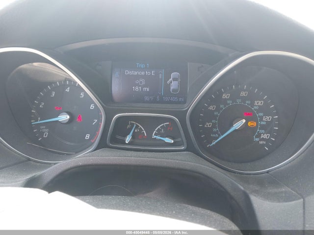 2013 Ford Focus Se მანქანა იყიდება აუქციონზე, vin: 1FADP3K23DL112833, აუქციონის ნომერი: 45049448