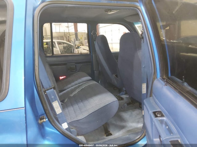 1993 Ford Explorer მანქანა იყიდება აუქციონზე, vin: 1FMDU34X5PUC16147, აუქციონის ნომერი: 45049457