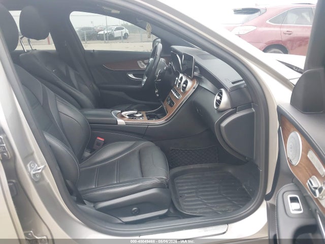 45049468 :رقم المزاد ، 55SWF8GB3KU294222 vin ، 2019 Mercedes-benz Amg C 63 مزاد بيع