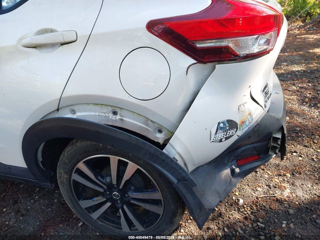 45049479 :رقم المزاد ، 3N1CP5CUXJL510769 vin ، 2018 Nissan Kicks Sv مزاد بيع