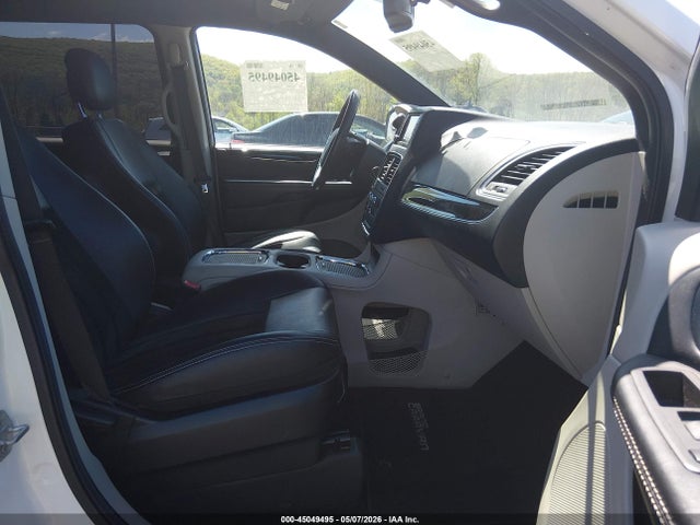 45049495 :رقم المزاد ، 2C4RDGCG4HR834173 vin ، 2017 Dodge Grand Caravan Sxt مزاد بيع