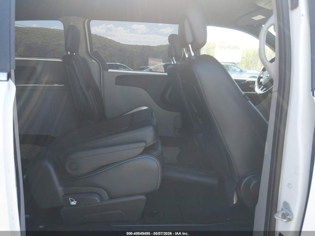 45049495 :رقم المزاد ، 2C4RDGCG4HR834173 vin ، 2017 Dodge Grand Caravan Sxt مزاد بيع
