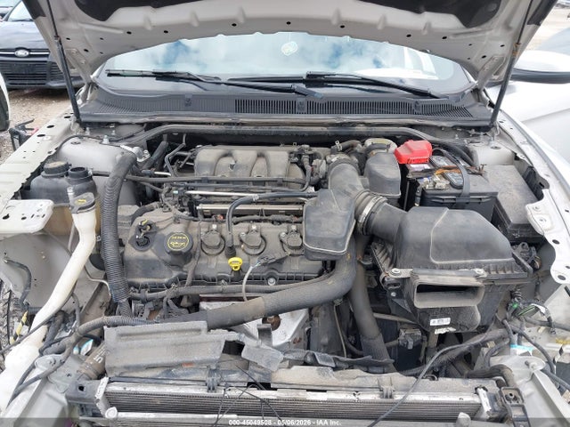 45049508 :رقم المزاد ، 1FAHP2E88KG107354 vin ، 2019 Ford Taurus Sel مزاد بيع