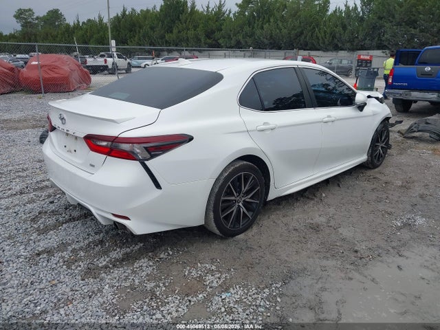 45049513 :رقم المزاد ، 4T1G11AK9NU707742 vin ، 2022 Toyota Camry Se مزاد بيع