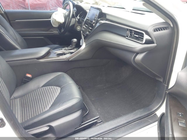 45049513 :رقم المزاد ، 4T1G11AK9NU707742 vin ، 2022 Toyota Camry Se مزاد بيع