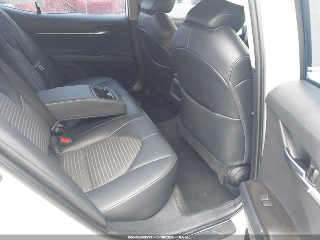 45049513 :رقم المزاد ، 4T1G11AK9NU707742 vin ، 2022 Toyota Camry Se مزاد بيع