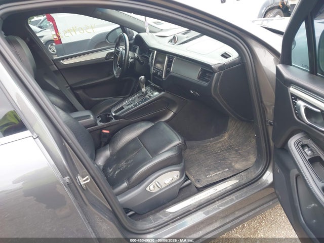 Auction sale of the 2015 Porsche Macan S, vin: WP1AB2A55FLB67836, lot number: 45049520