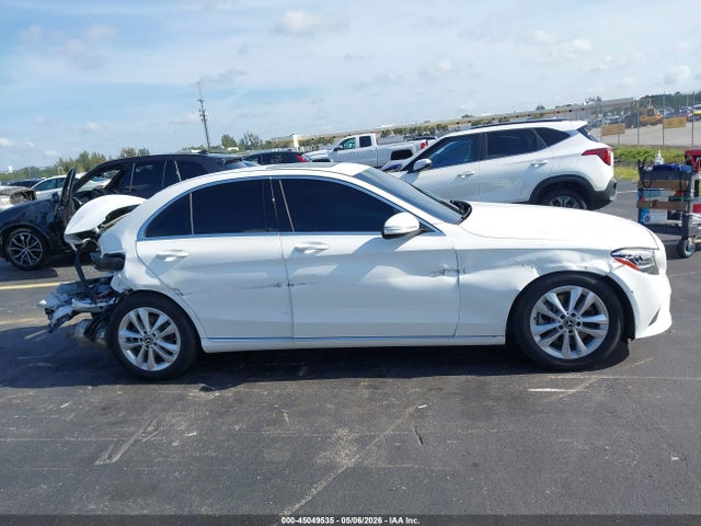 45049535 :رقم المزاد ، 55SWF8DBXKU306225 vin ، 2019 Mercedes-benz C 300 مزاد بيع