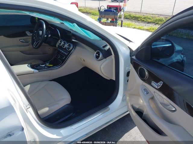 45049535 :رقم المزاد ، 55SWF8DBXKU306225 vin ، 2019 Mercedes-benz C 300 مزاد بيع