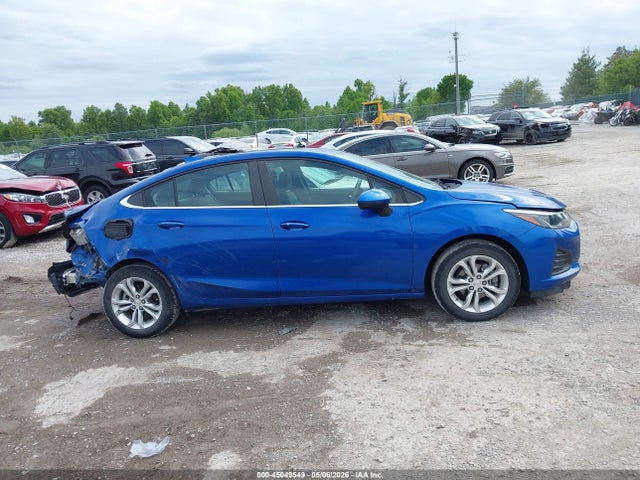 45049549 :رقم المزاد ، 1G1BE5SM4K7104114 vin ، 2019 Chevrolet Cruze Lt مزاد بيع