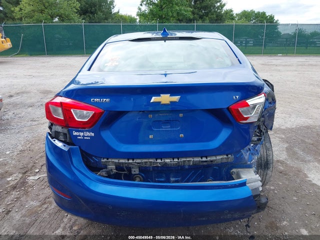 45049549 :رقم المزاد ، 1G1BE5SM4K7104114 vin ، 2019 Chevrolet Cruze Lt مزاد بيع